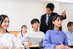 株式会社野田塾３